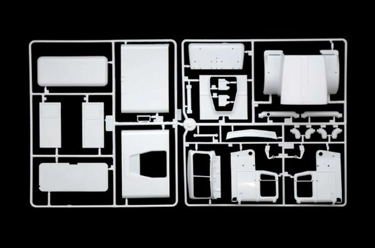 Classic Western Star 4964 US Cab Tractor 1/24 Italeri - Image 6