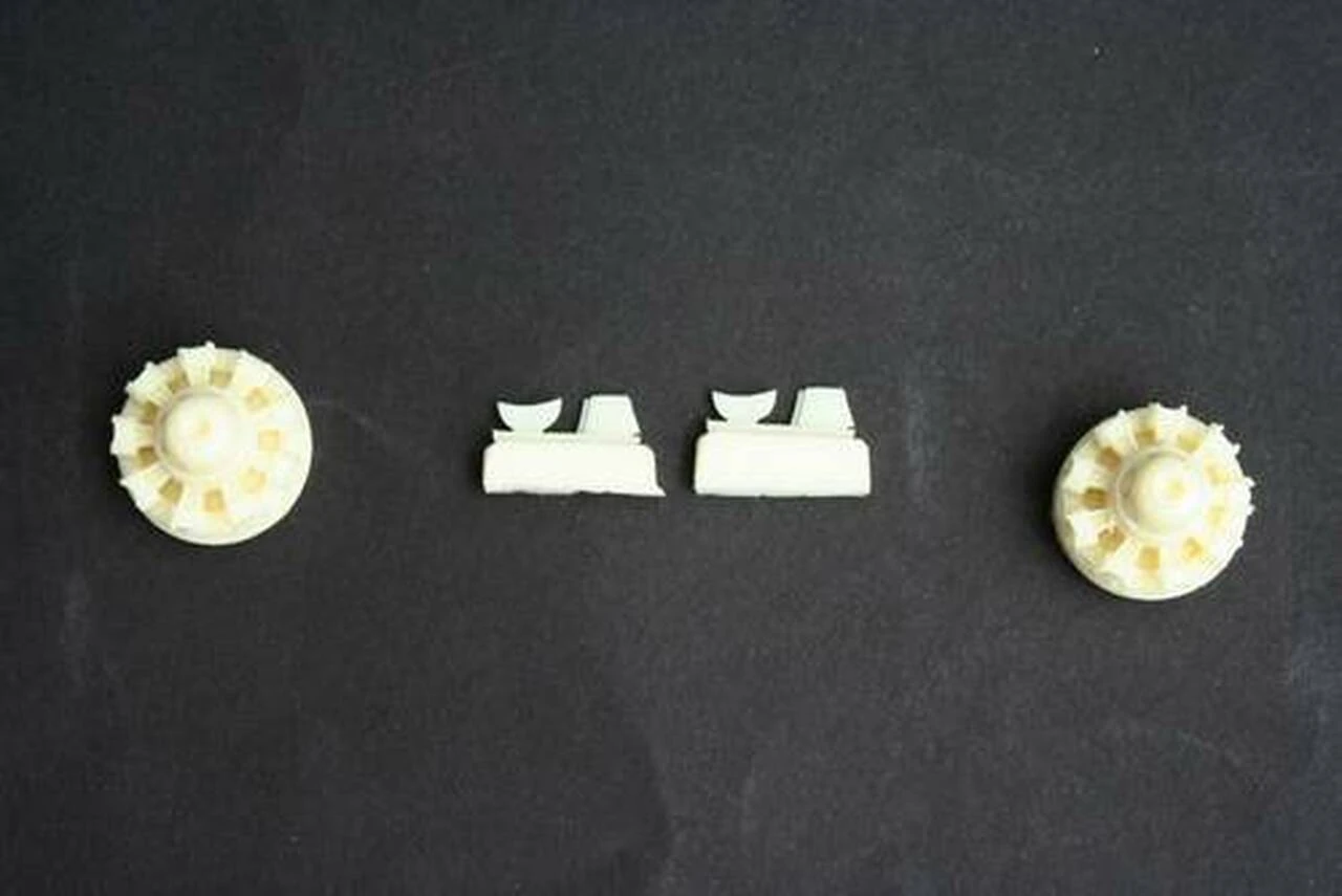 PV2 Harpoon 2-Seater USN Bomber Fighter (w/Resin & Photo-Etch) 1/72 Special Hobby - Image 2