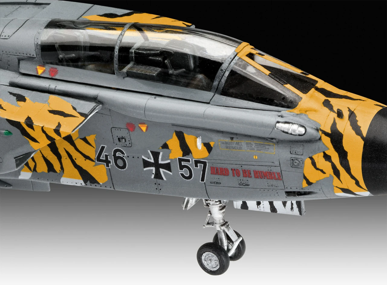 Tornado ECR Tiger Meet 2018 Fighter w/paint & glue 1/72 Revell Germany - Image 3