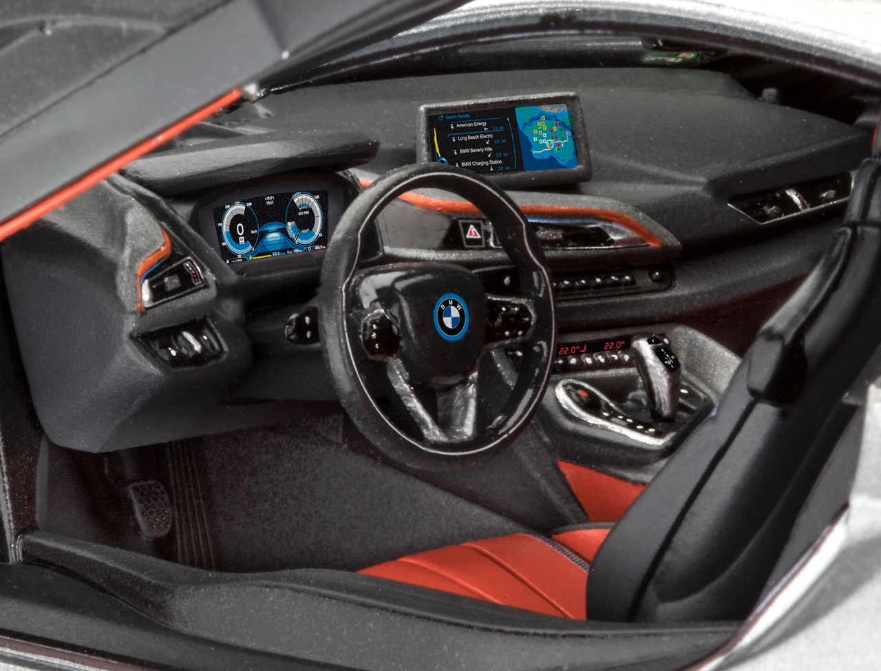 BMW i8 Sports Car w/paint & glue 1/24 Revell Germany - Image 4