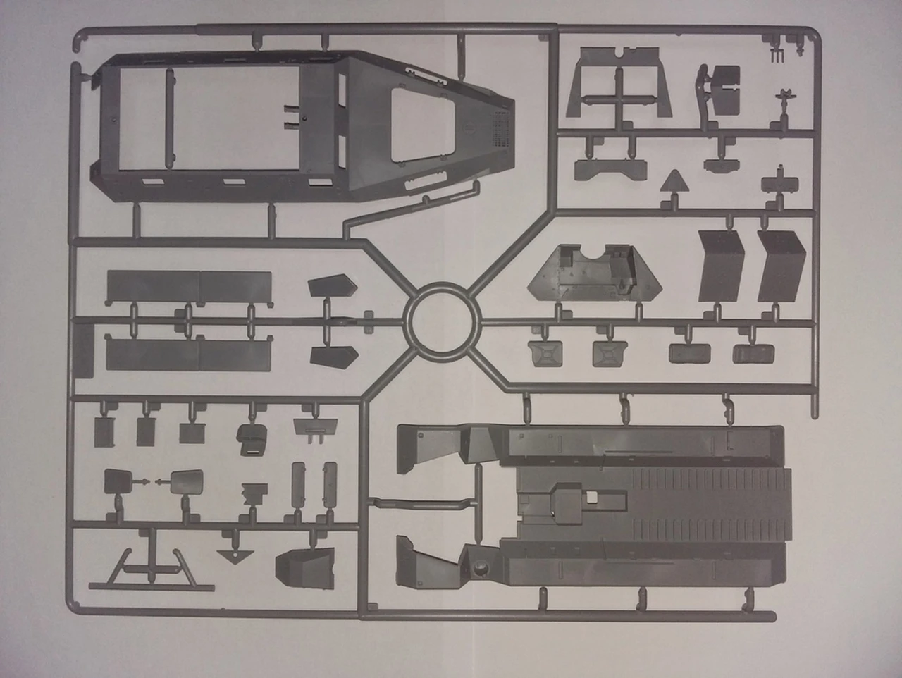 WWII German Sd.Kfz.251/1 Ausf.A Armored Personnel Carrier 1/35 ICM Models - Image 5