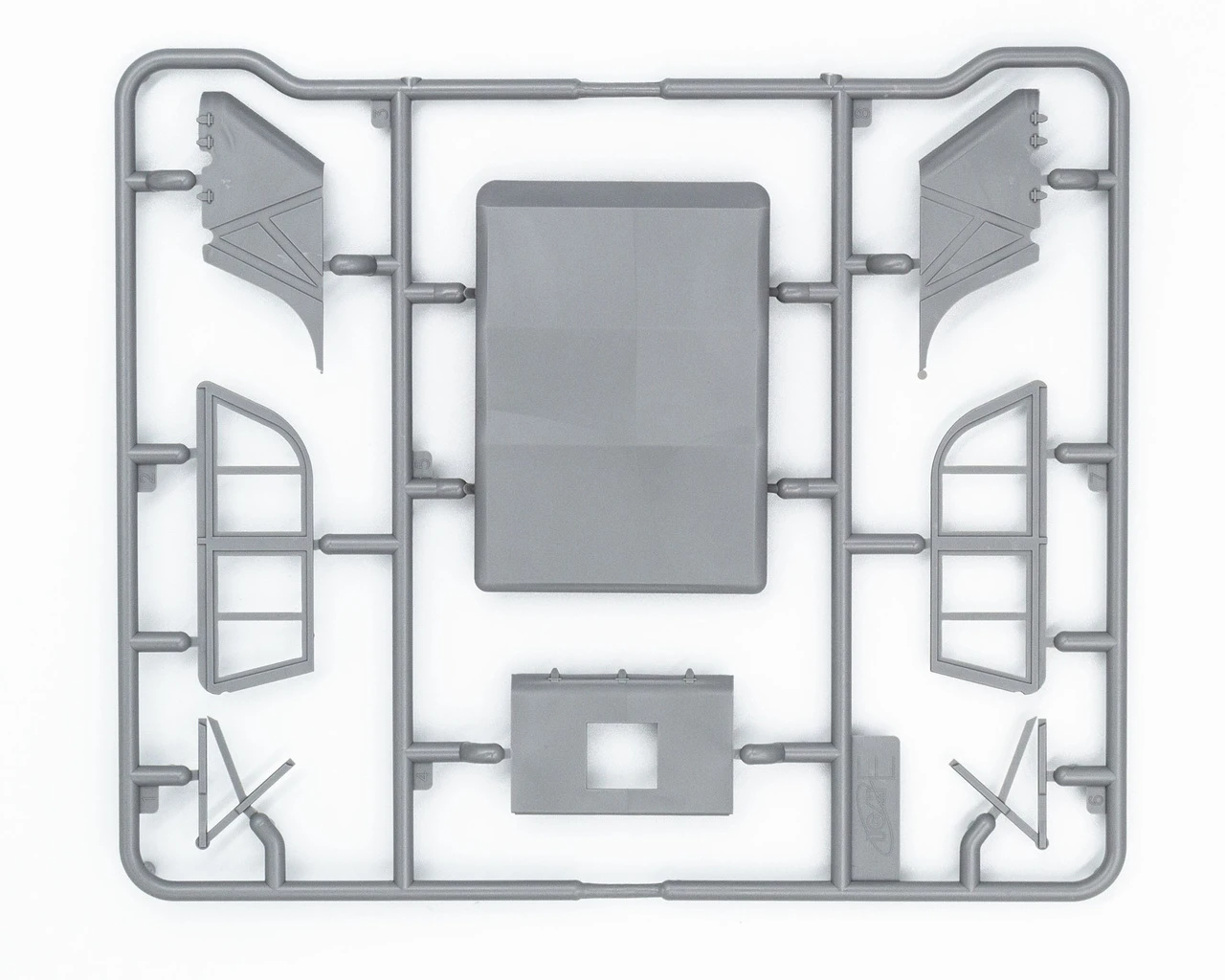 WWII German le.gl.Einheitz PkwKfz 1 Light Personnel Car w/Soft Top 1/35 ICM Models - Image 7