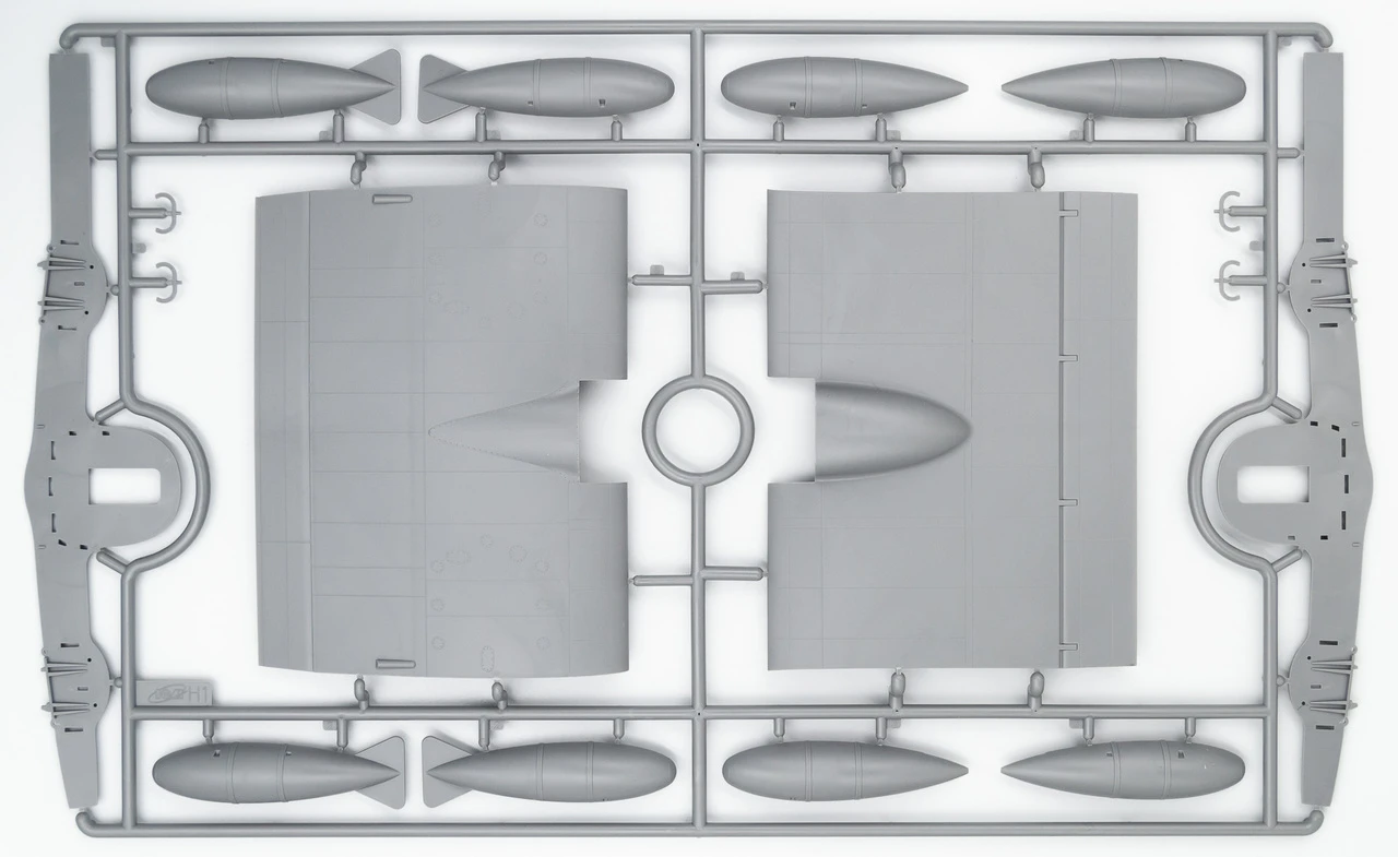 WWII German He 111Z-1 Zwilling Glider Tug Aircraft 1/48 ICM Models - Image 17
