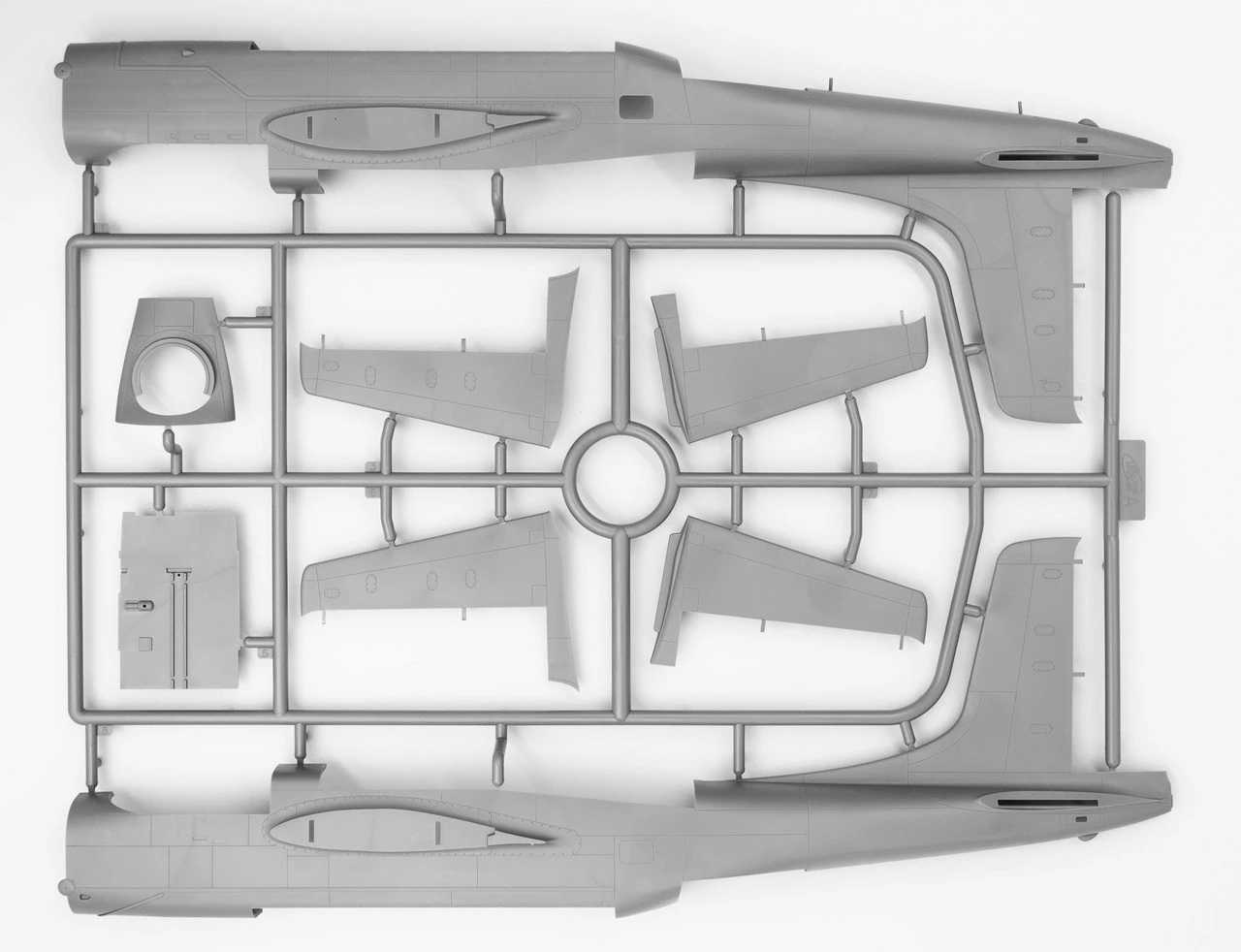 B-26C-50 Invader Korean War American Bomber 1/48 ICM Models - Image 11