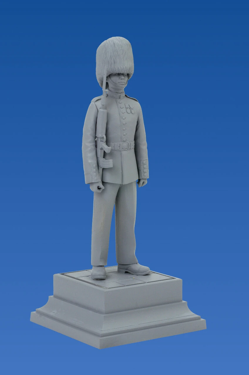 British Grenadier Queen's Guard 1/16 ICM Models - Image 4