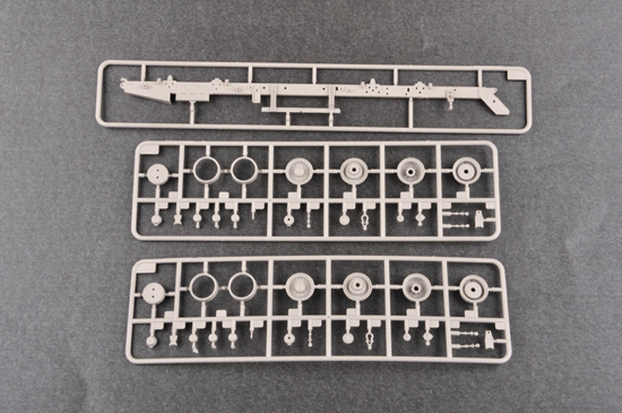 HEMTT M983 Tractor 1/35 Trumpeter - Image 3