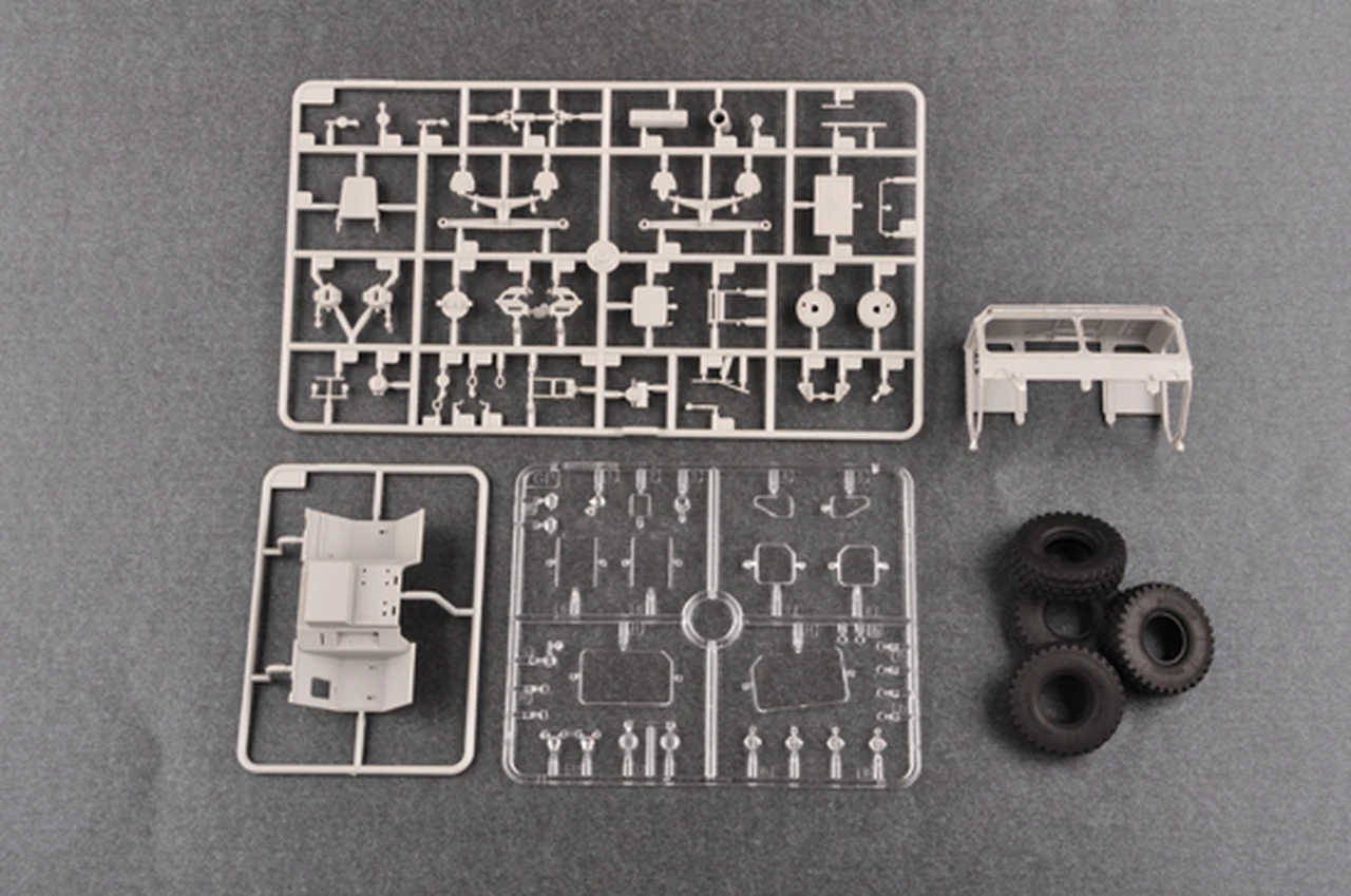 HEMTT M983 Tractor 1/35 Trumpeter - Image 6