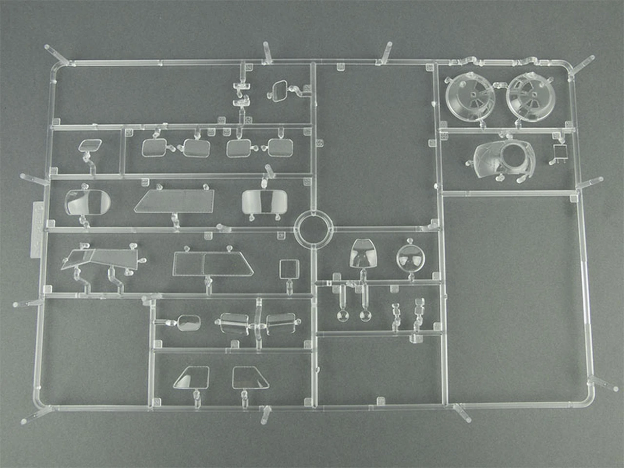 B-17E/F Flying Fortress 1/32 HK Models - Image 20