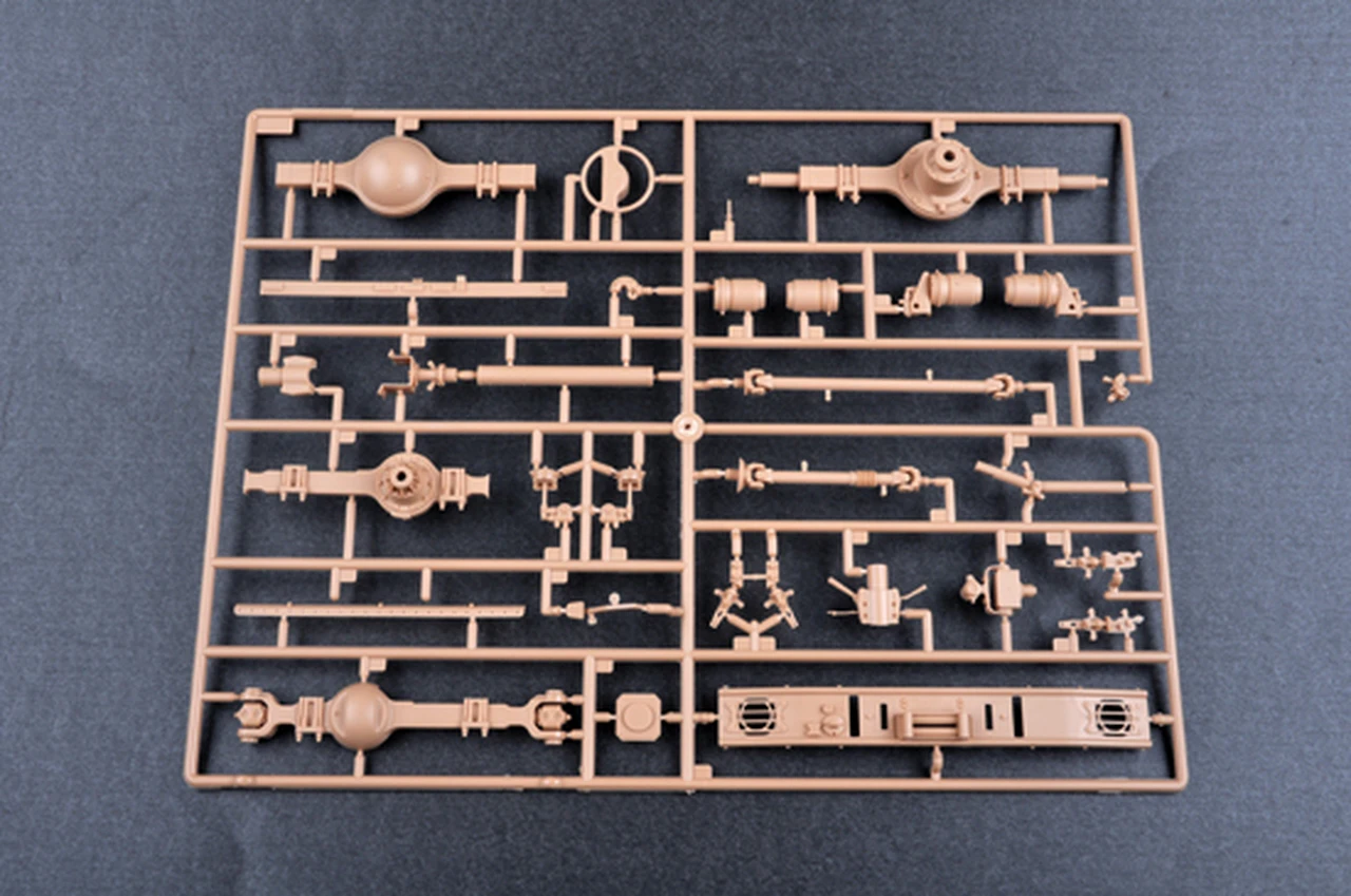 US MaxxPro MRAP Vehicle 1/16 Trumpeter - Image 10