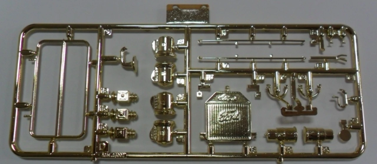 Model T 1911 Touring American Passenger Car 1/24 ICM Models - Image 5