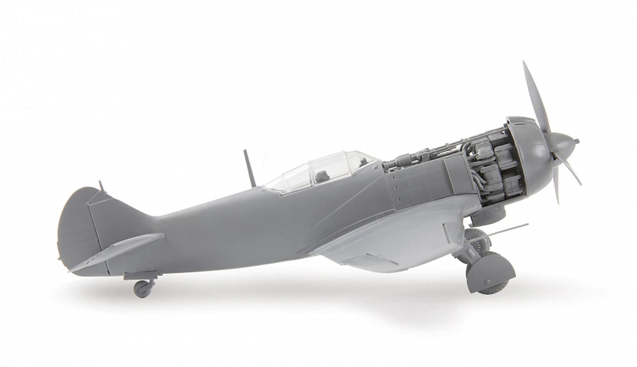 LA-5FN Soviet WWII Fighter 1/48 Zvezda - Image 7