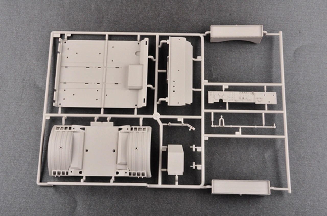 US M-ATV MRAP Vehicle 1/16 Trumpeter - Image 14