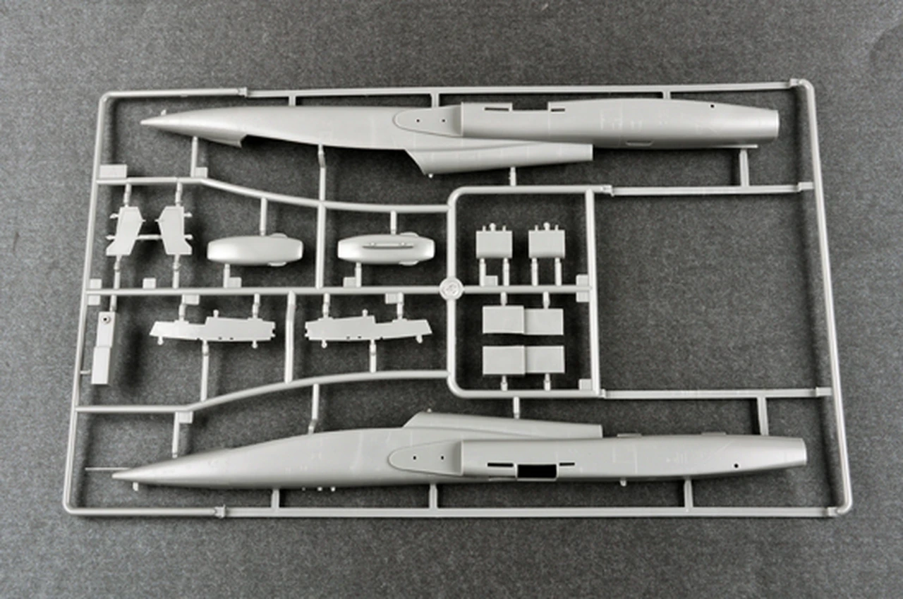 USAF T-38A Talon-Thunderbird 1/48 Trumpeter - Image 3