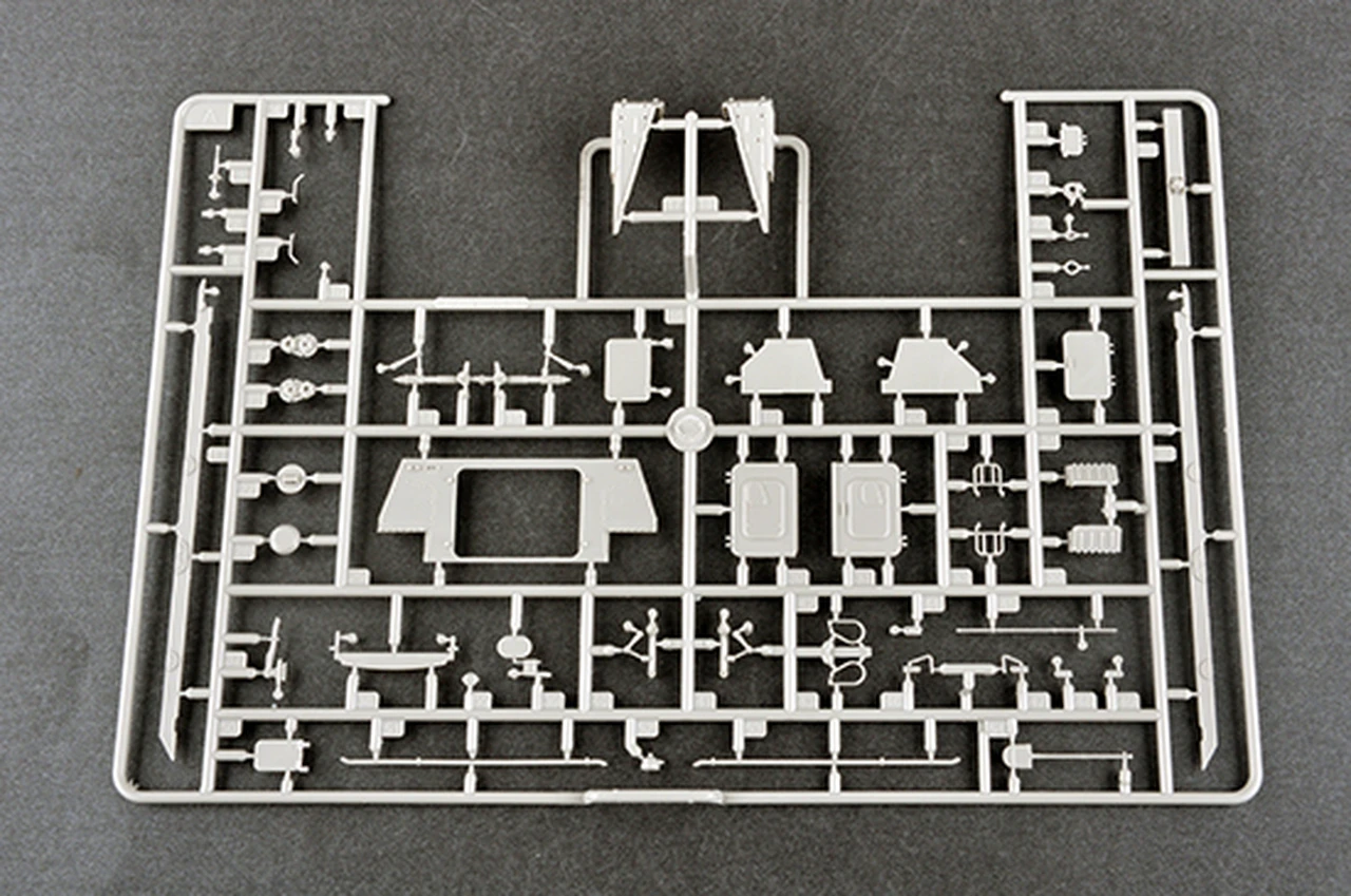 Light Armored Multi-Purpose Transport Vehicle GT-MU 1/35 Trumpeter - Image 5