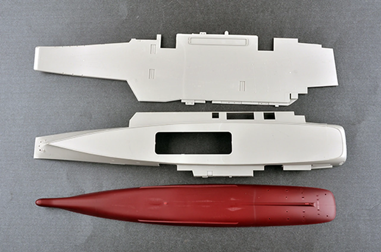 PLA Chinese Navy Type 002 Aircraft Carrier 1/700 Trumpeter - Image 7