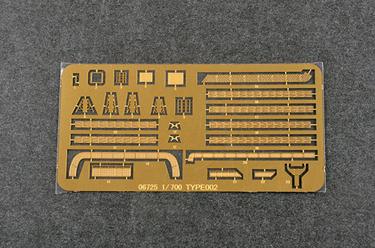 PLA Chinese Navy Type 002 Aircraft Carrier 1/700 Trumpeter - Image 12