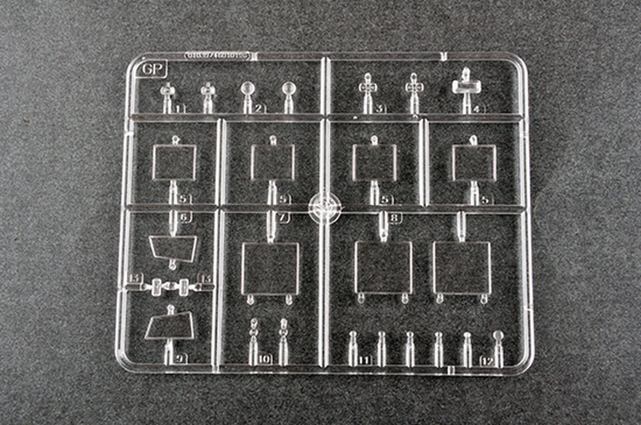 Russian KZKT-7428 Transporter & KZKT-9101 Semi-Trailer 1/35 Trumpeter - Image 17