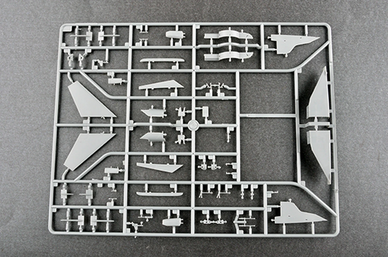 MiG-31BM & KH-47M2 1/72 Trumpeter - Image 8
