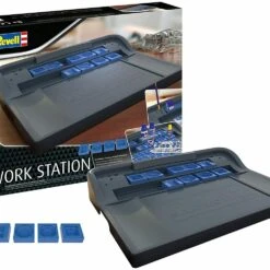 Workstation w/Various Inserts Revell Germany