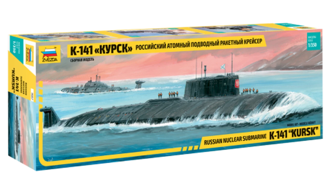 Russian K-141 Nuclear Submarine Kursk 1/350 Zvezda