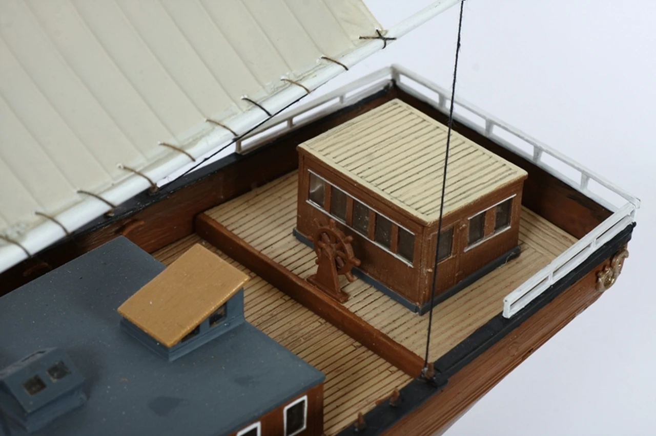 British Brigantine Double Masted Sailing Ship 1/100 Zvezda - Image 6