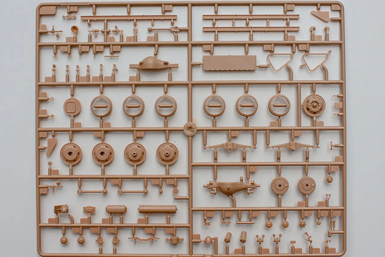 US M19 Tank Transporter w/Hard Top Cab 1/35 I Love Kit - Image 10