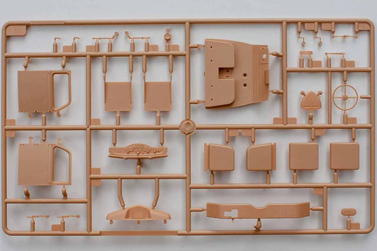 US M19 Tank Transporter w/Hard Top Cab 1/35 I Love Kit - Image 13
