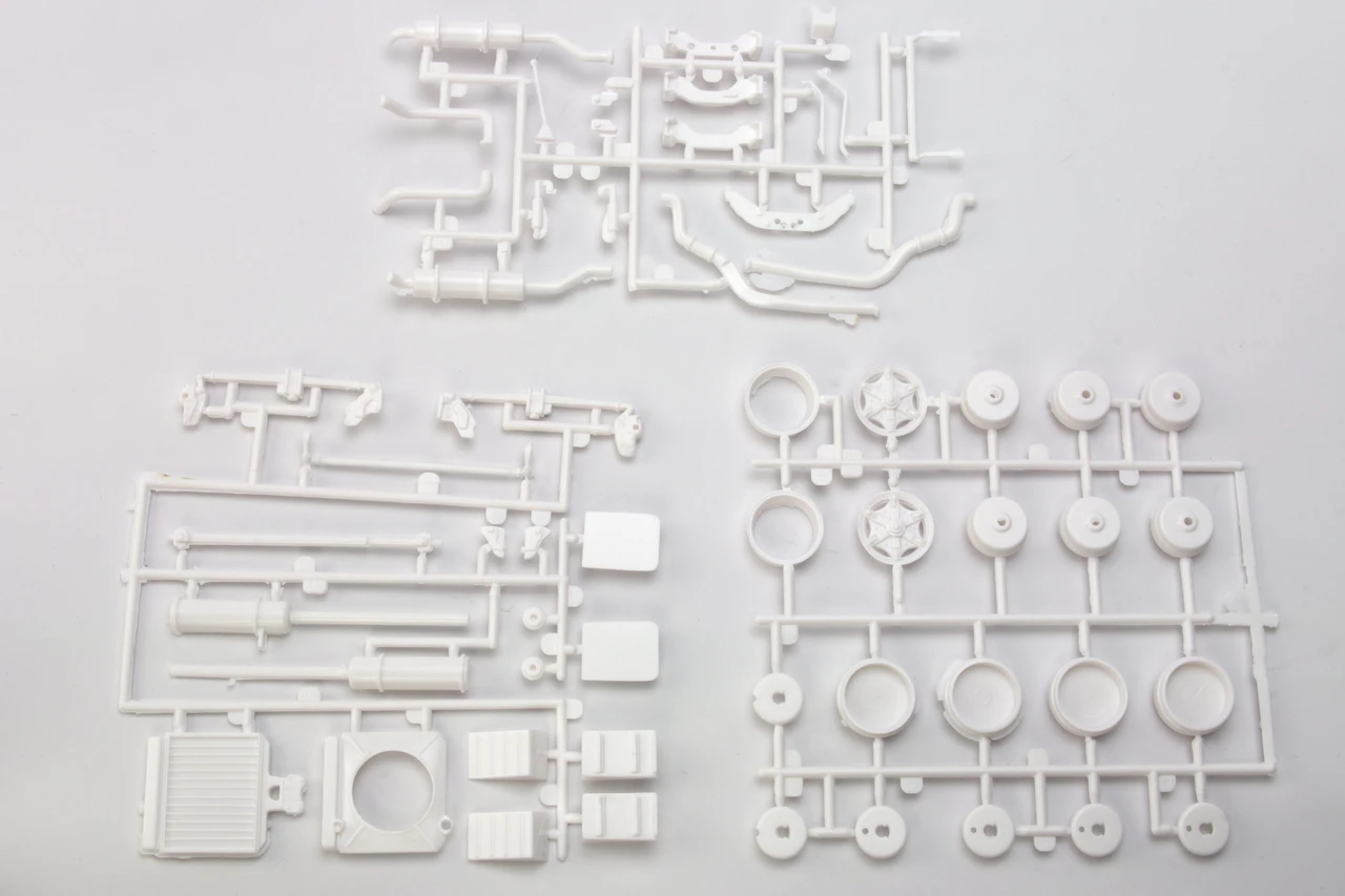 Mack R685ST Semi Truck Cab 1/25 AMT Models - Image 3