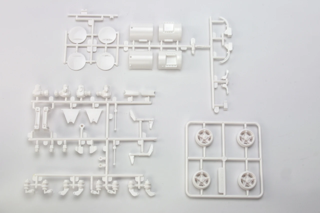 Mack R685ST Semi Truck Cab 1/25 AMT Models - Image 4