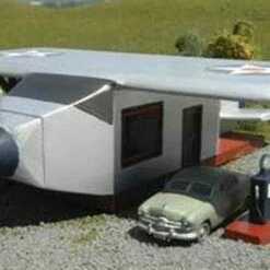 Airplane Gas Station (Resin) HO Bachmann Trains
