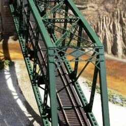 150' Midwest Punch Plate Pratt Truss Bridge Kit HO Central Valley Model Works