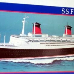 SS France Passenger Ship 1/450 Glencoe