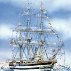 Amerigo Vespucci Sailing Ship 1/150 Heller