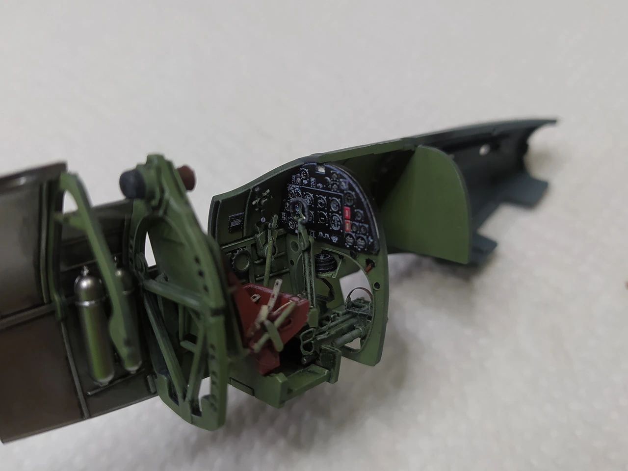 Spitfire Mk IIa British Fighter (Profi-Pack Plastic Kit) 1/48 Eduard - Image 15