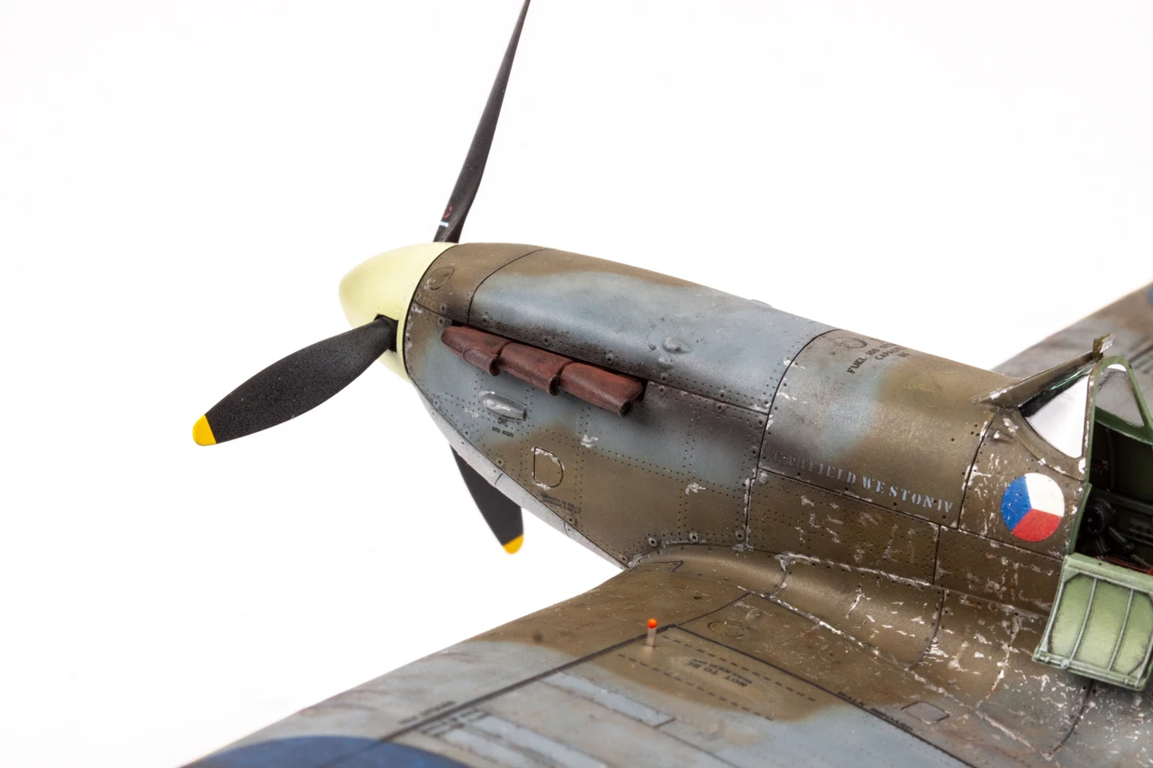 Spitfire Mk IIa British Fighter (Profi-Pack Plastic Kit) 1/48 Eduard - Image 8