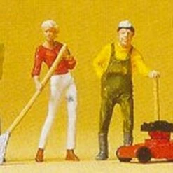 People Working in Garden w/Gardening Tools (5) Set #1 HO Scale Preiser Models