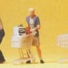 Shoppers Pushing Carts (3) HO Scale Preiser Models