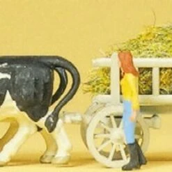 Cow Drawn Hay Wagon w/Woman Walking HO Preiser Models
