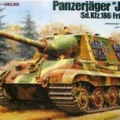 Jagdtiger SdKfz 186 Heavy Tank Destroyer Early Production 1/35 Tamiya