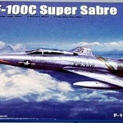 F-100C Super Sabre Fighter 1/72 Trumpeter