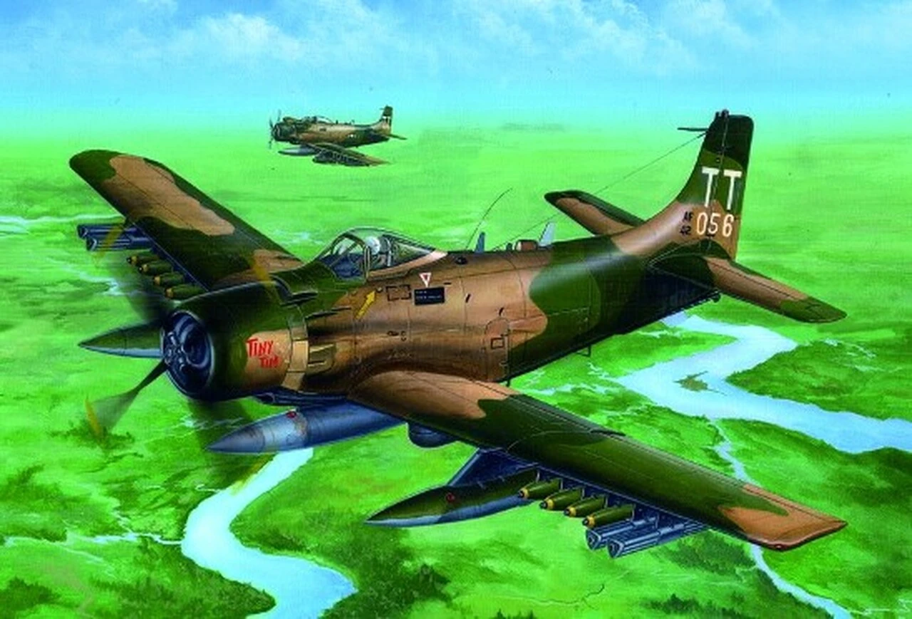 A1-J AD-7 Skyraider 1/32 Trumpeter