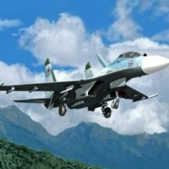 Su-27UB Flanker C 2-Seater Russian Trainer 1/32 Trumpeter