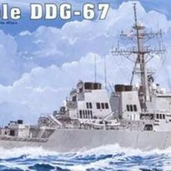 USS Cole DDG-67 Arleigh Burke Class Guided Missile Destroyer 1/350 Trumpeter