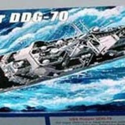 USS Hopper DDG-70 Arleigh Burke Class Guided Missile Destroyer 1/350 Trumpeter