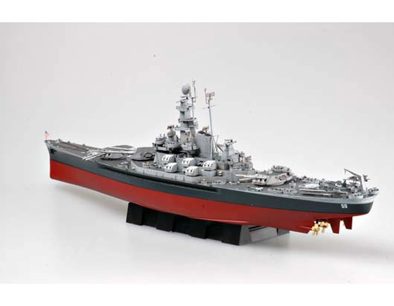 USS Massachusetts BB-59 Battleship 1/350 Trumpeter