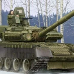 Russian T-80BV Main Battle Tank 1/35 Trumpeter