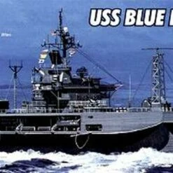USS Blue Ridge LCC-19 1997 1/700 Trumpeter
