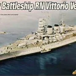 Italian Navy Battleship RN Vittorio Veneto 1940 1/700 Trumpeter