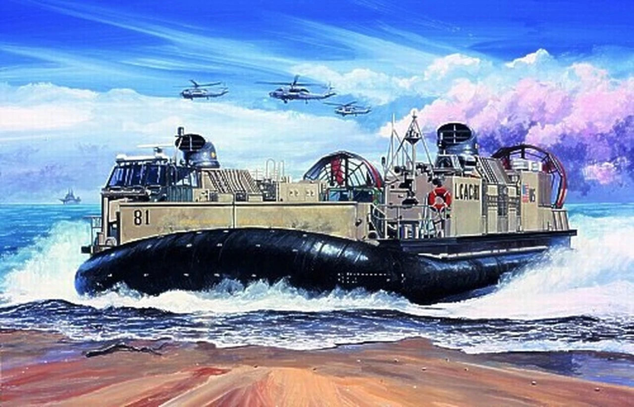 USMC Landing Craft Air Cushion (LCAC) 1/72 Trumpeter