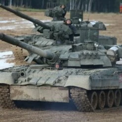 Russian T80UE1 Main Battle Tank 1/35 Trumpeter